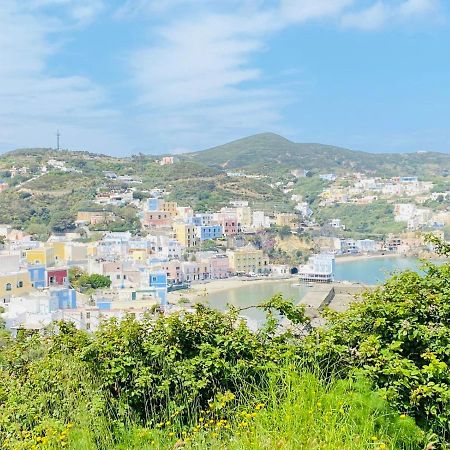 Casa Ninetta - Immobilevante Ponza Bagian luar foto